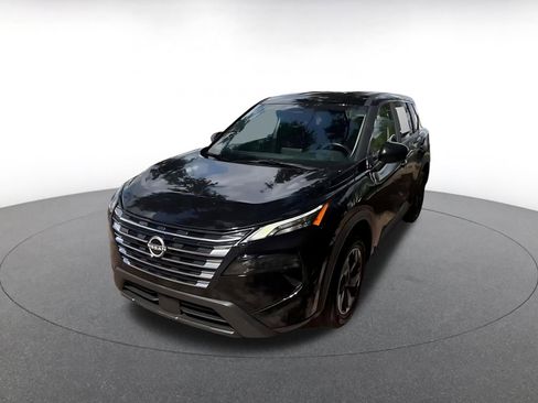 Used 2025 Nissan Rogue SV AWD/4WD image 10