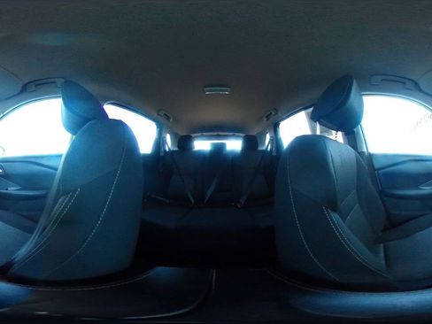 Used 2025 Nissan Rogue SV image 42