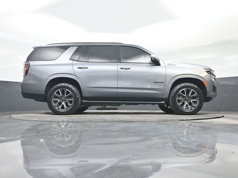 Used 2022 Chevrolet Tahoe Z71 w/ Z71 Off-Road Package AWD/4WD image 31