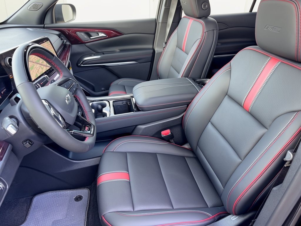 New 2027 Chevrolet Traverse RS FWD image 5