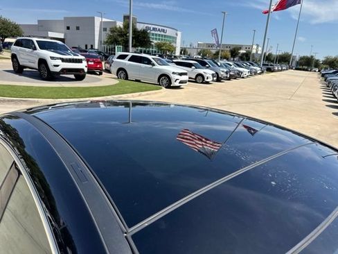 Used 2025 Mercedes-Benz CLA 250 image 9
