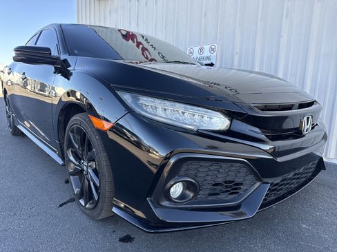 Used 2019 Honda Civic Sport Touring image 28