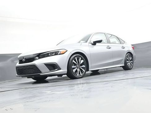 Used 2024 Honda Civic EX image 36