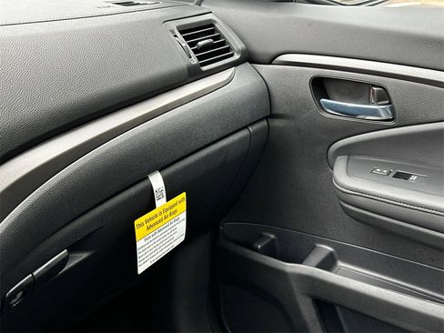 New 2025 Honda Ridgeline RTL image 31