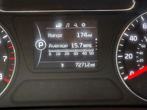 Used 2017 Kia Sorento LX image 20