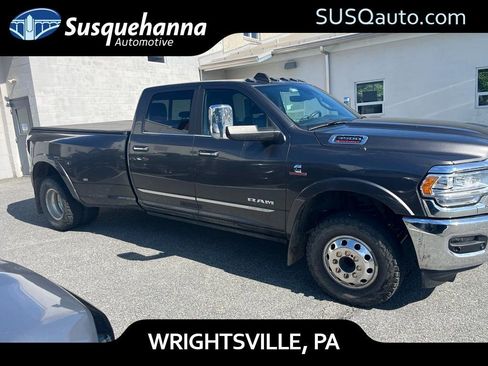 Used 2019 RAM 3500 Limited w/ Max Tow Package AWD/4WD image 1