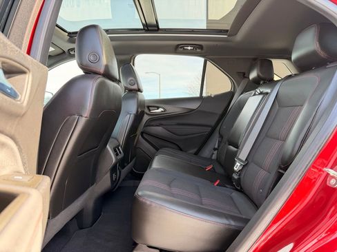 Used 2023 Chevrolet Equinox RS image 30