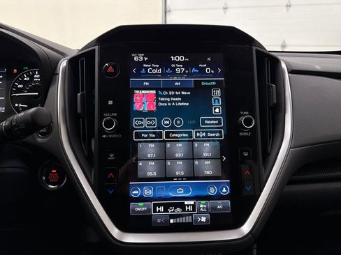 Certified 2025 Subaru Crosstrek 2.0i Premium image 19