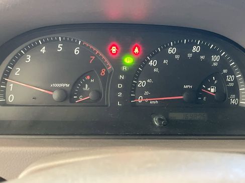 Used 2002 Toyota Camry LE image 15