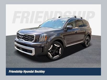 Used 2025 Kia Telluride S