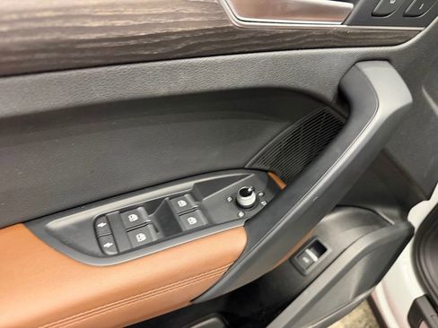 Used 2019 Audi Q5 Prestige w/ Prestige Package AWD/4WD image 47