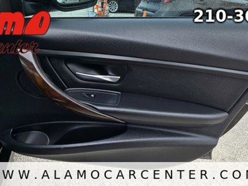 Used 2015 BMW 328i Sedan RWD image 18