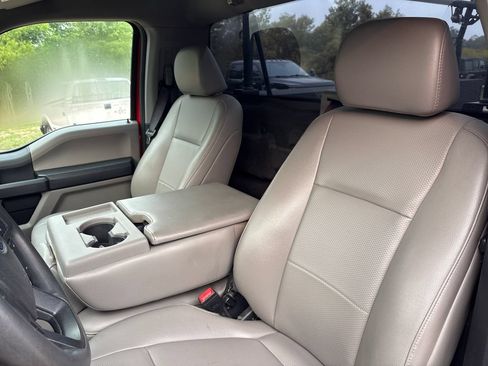 Used 2022 Ford F250 XL w/ Power Equipment Group AWD/4WD image 8