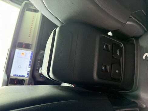 Used 2022 Ford Bronco Raptor AWD/4WD image 17