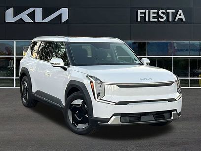 New 2026 Kia EV9 Wind