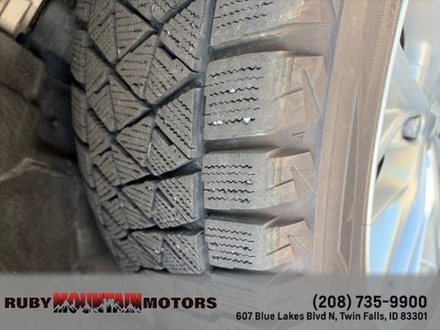 Used 2023 Jeep Grand Cherokee Summit w/ Adv Protech Group IV AWD/4WD image 9