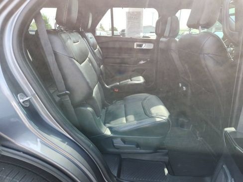 Used 2021 Ford Explorer ST w/ Equipment Group 401A AWD/4WD image 15
