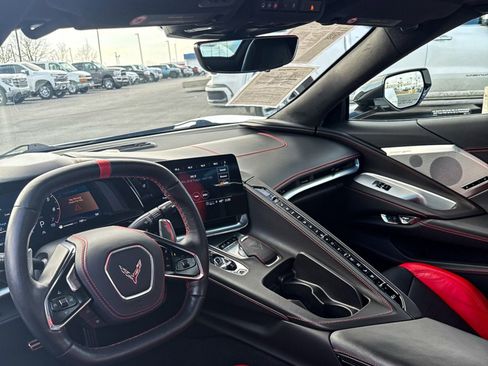 Used 2021 Chevrolet Corvette Stingray Premium Conv w/ 3LT image 13