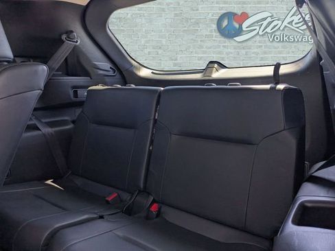 Used 2024 Mitsubishi Outlander SE image 14