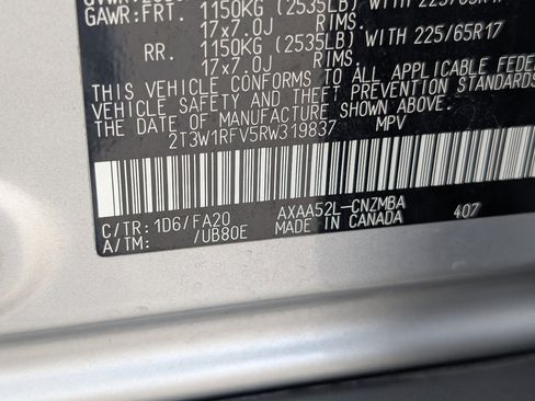 Used 2024 Toyota RAV4 XLE FWD image 22