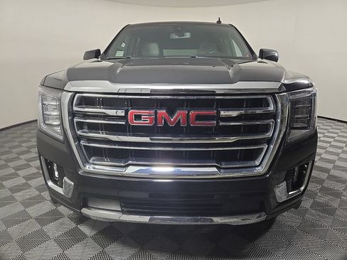 Used 2022 GMC Yukon SLT RWD image 3