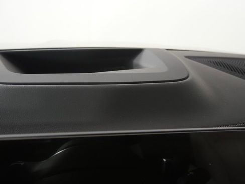 Used 2026 BMW X5 sDrive40i w/ M Sport Package image 21