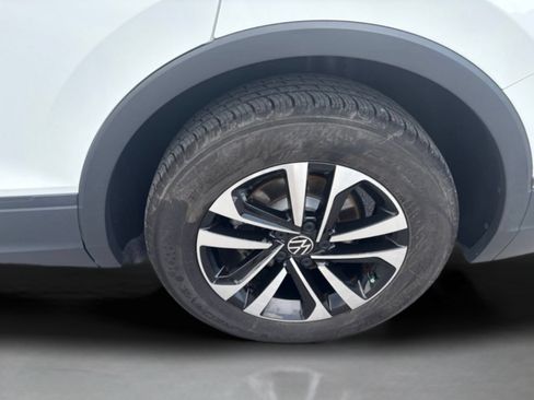 Used 2023 Volkswagen Tiguan S FWD image 31