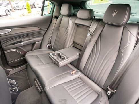 Used 2023 Maserati Grecale Modena AWD/4WD image 48