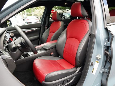 Used 2023 INFINITI QX50 Sport AWD/4WD image 15