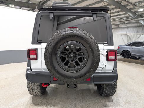 Used 2022 Jeep Wrangler Unlimited Rubicon image 4