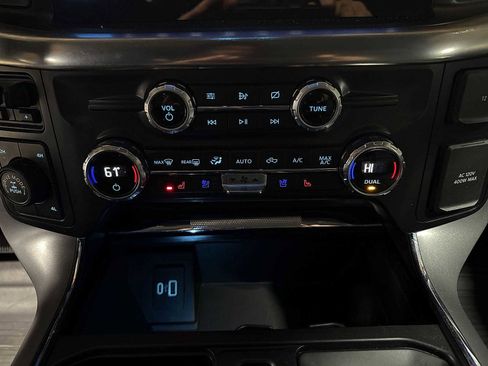 Used 2021 Ford F150 Lariat image 22