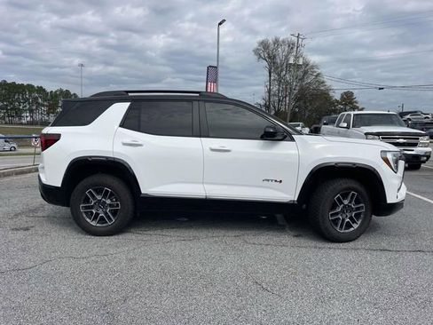 Used 2026 GMC Terrain AT4 image 2