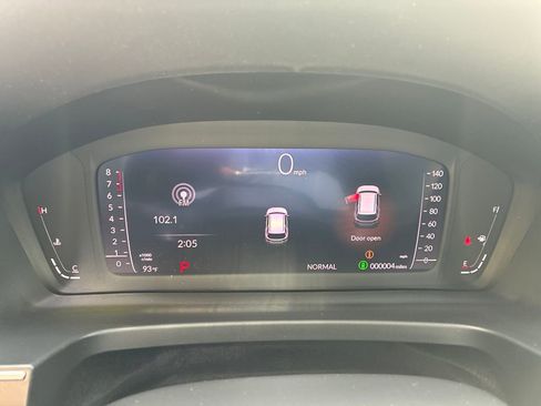 New 2026 Honda Pilot Touring image 13