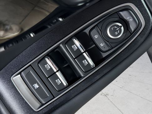 Certified 2025 Subaru Outback Touring image 20