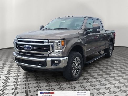 Used 2020 Ford F250 Lariat w/ Lariat Ultimate Package AWD/4WD image 2