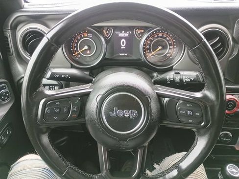 Used 2022 Jeep Wrangler Sport AWD/4WD image 22