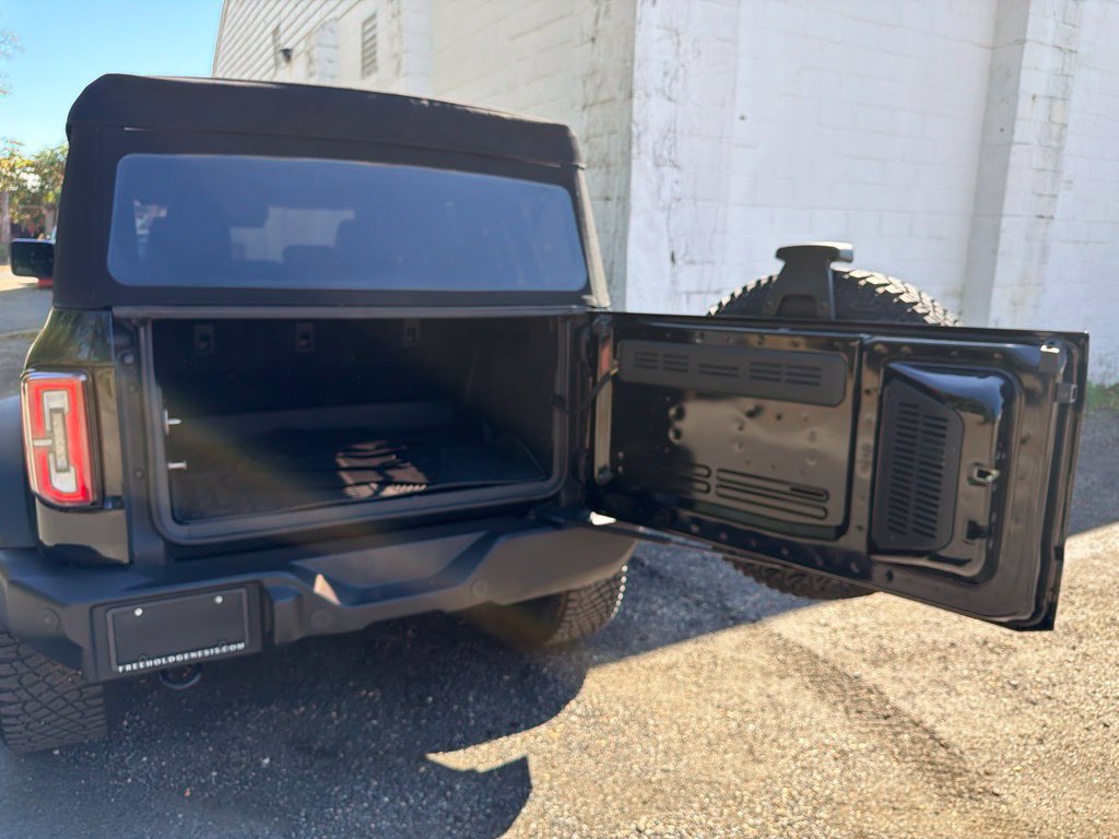 Used 2023 Ford Bronco Wildtrak AWD/4WD image 18