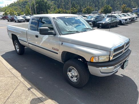 Used 1999 Dodge Ram 2500 Truck 4x4 Quad Cab image 4