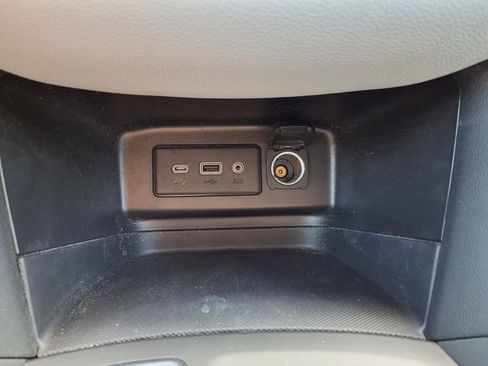 Used 2024 Chevrolet Equinox LS w/ LS Convenience Package FWD image 65