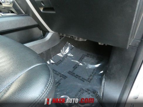 Used 2020 Ford Expedition Max XLT w/ Equipment Group 202A RWD image 37