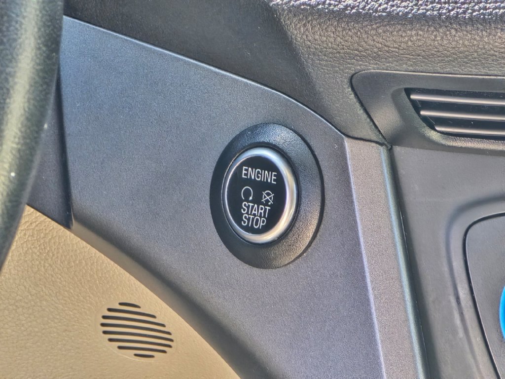 Used 2019 Ford Escape SEL FWD image 19