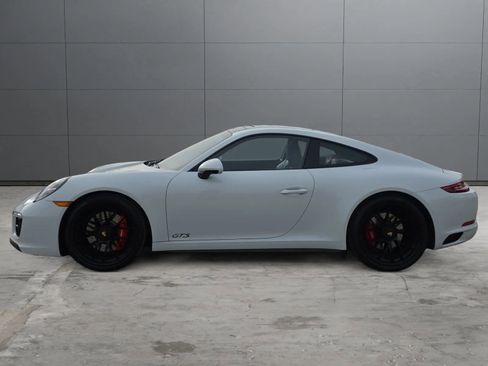 Used 2019 Porsche 911 Carrera 4 GTS image 2