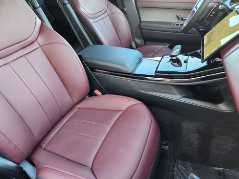 Certified 2025 Land Rover Range Rover Sport Dynamic SE image 15