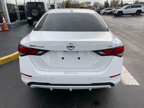 Used 2022 Nissan Sentra SV image 8