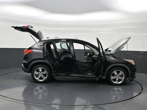 Used 2016 Honda HR-V LX image 31