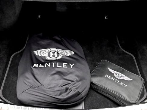 Certified 2022 Bentley Flying Spur V8 AWD/4WD image 30
