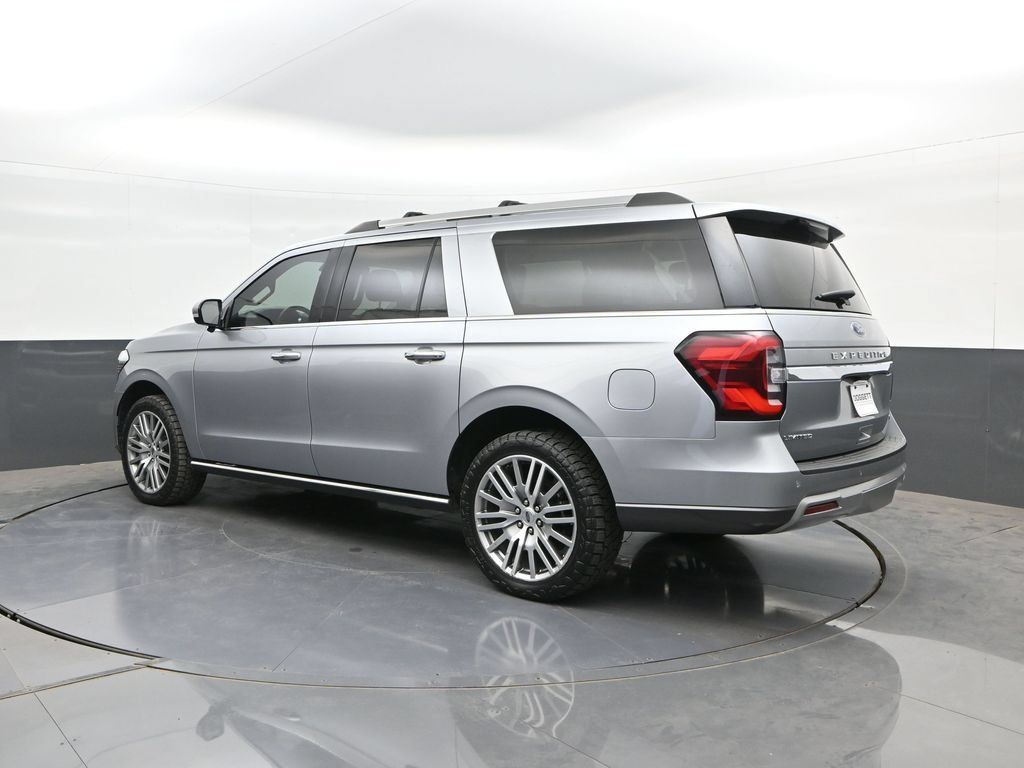Used 2023 Ford Expedition Max Limited AWD/4WD image 5