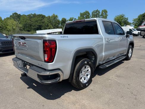 Used 2019 GMC Sierra 1500 SLE w/ Remote Start Package AWD/4WD image 5