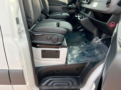 New 2026 Mercedes-Benz Sprinter 2500 image 19