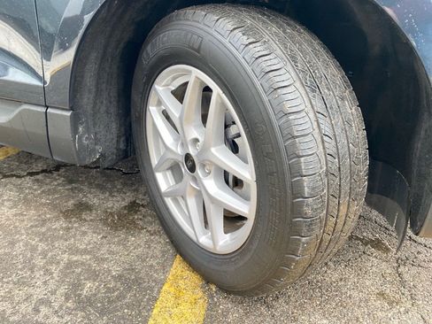 Used 2024 Ford Edge SEL w/ Convenience Package image 26